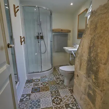 Magic In The Heart Of Old Gozo Victoria